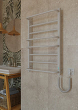 Завантажте зображення в засіб перегляду галереї, Електрична рушникосушарка Каскад Люкс 8 Біла
 фото 6