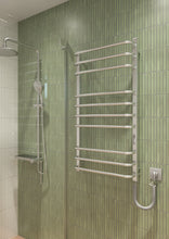 Завантажте зображення в засіб перегляду галереї, Електрична рушникосушарка Стандарт Люкс 10 Хром
 фото 1