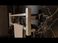 Завантажте та відтворіть відео в засобі перегляду галереї, Електрична рушникосушарка Ладер Люкс 2 Білий
 фото 9